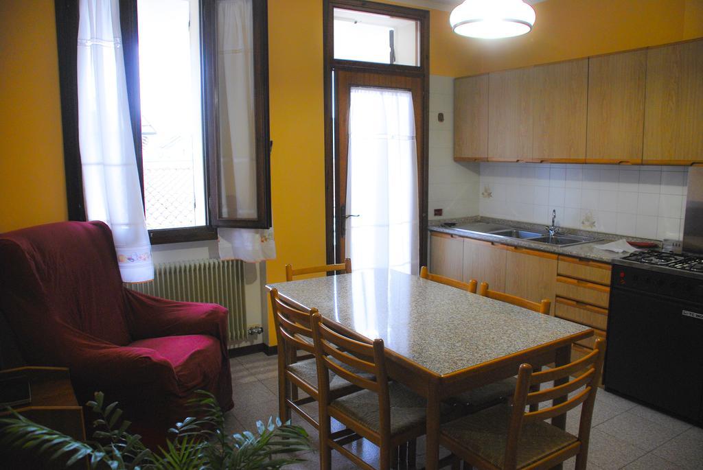 Casa Vacanze Vedelago Istrana Exteriör bild